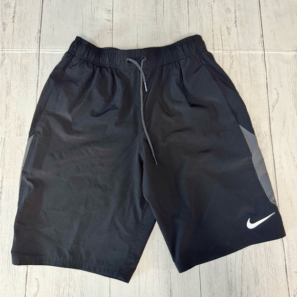 Nike Other - Nike Men's Contend Volley Swim Trunks